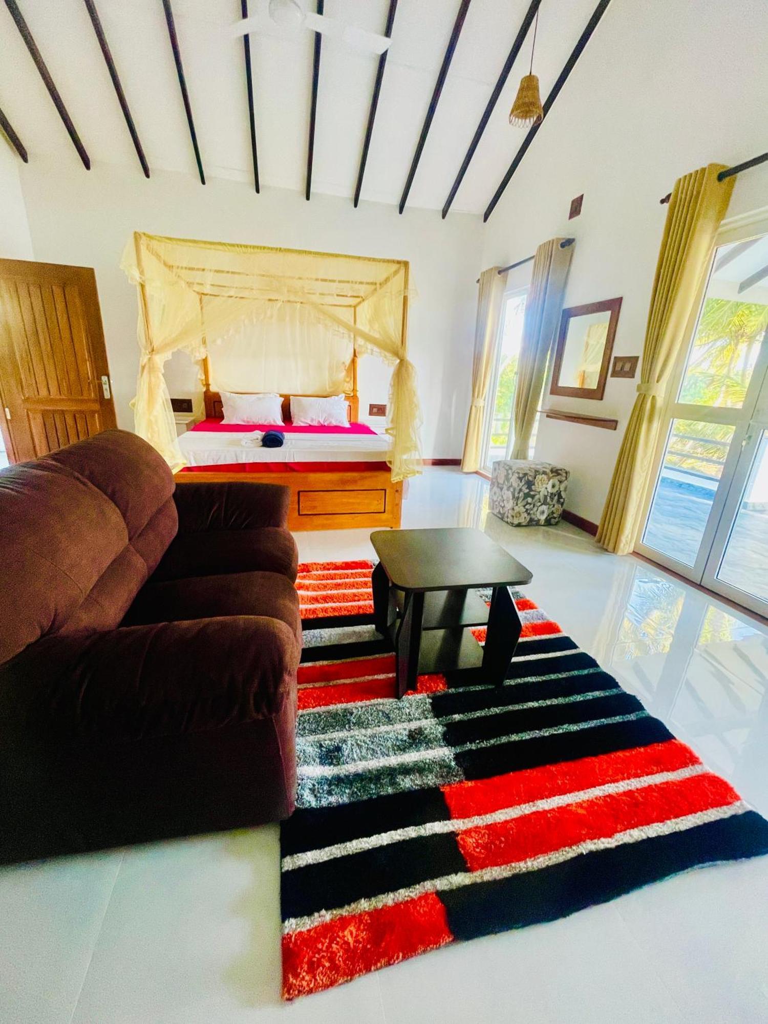 Maha Oya Lodge Wayikkal Dış mekan fotoğraf